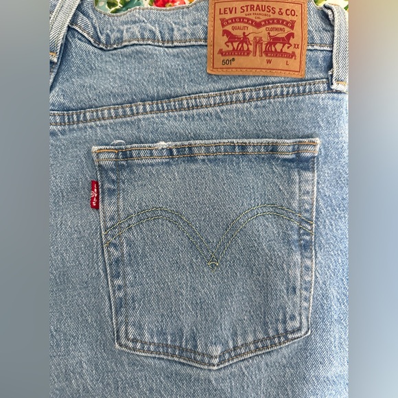 501® ORIGINAL FIT STRETCH WOMEN'S JEANS - Picture 6 of 10